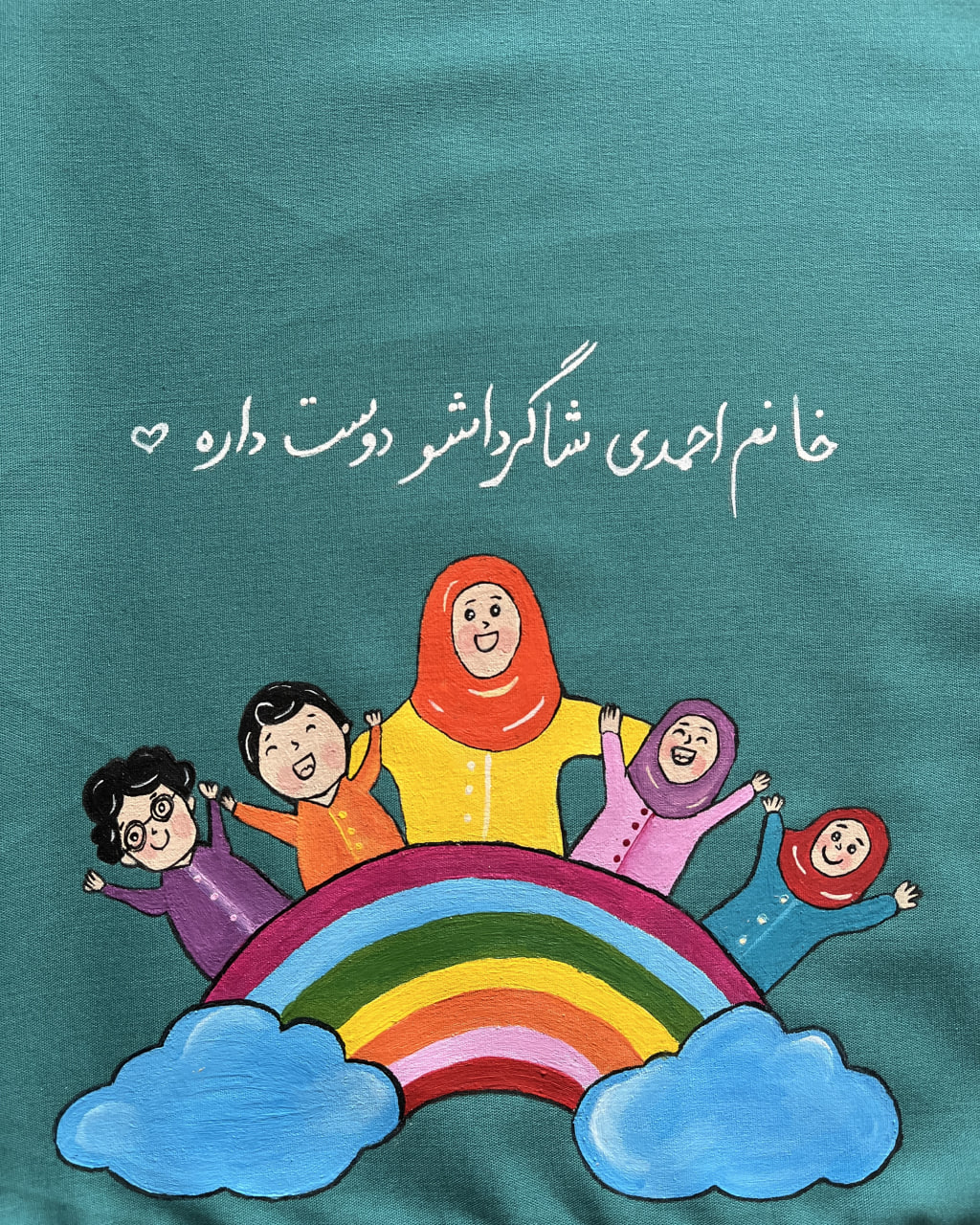 نقاشی روی مقنعه و تیشرت تصویر 6